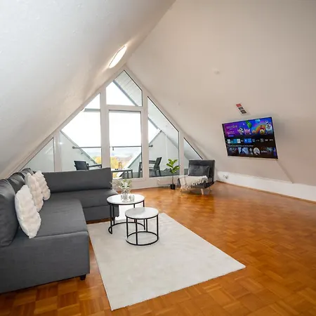Feel Like 4 Apartment *